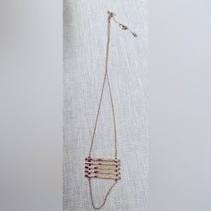 Gold fashion necklace